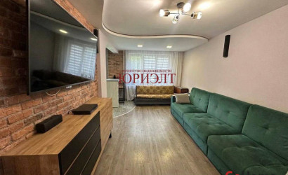 Купить 4-комнатную квартиру, Гродно, Сухомбаева, 15. Фото 1