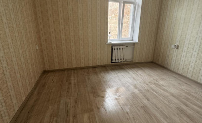 Купить 1-комнатную квартиру, Пинск, Зои Космодемьянской, 57. Фото 2