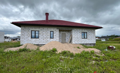 Купить коттедж, Заречанка, ул. Полевая, 14.5 соток. Фото 5