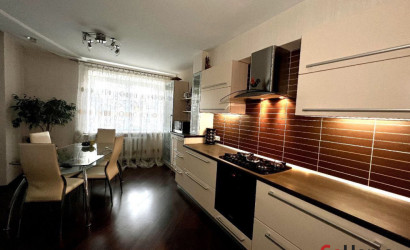 Купить 3-комнатную квартиру, Гродно, 1 Мая, 30. Фото 3