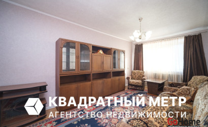 Купить 3-комнатную квартиру, Новый Двор, Центральная, 13. Фото 1