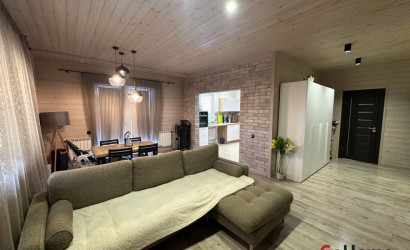 Купить коттедж, Дещенка, Молодёжная, 6, 15 соток. Фото 5