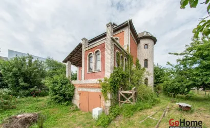  3-этаж.(185.2 м2), Серафимово(Вишневая ул., 39)