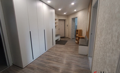 Купить 3-комнатную квартиру, Пинск, Суворова, 33. Фото 3