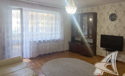 Купить 3-комнатную квартиру, Брест, Киевка, ул. Октябрьская. Фото 1