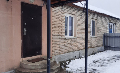 Купить 3-комнатную квартиру, Богатырская, Центральная ул.. Фото 3