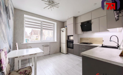 Купить дом, Слуцк, Лобана ул., 5.4 соток. Фото 2