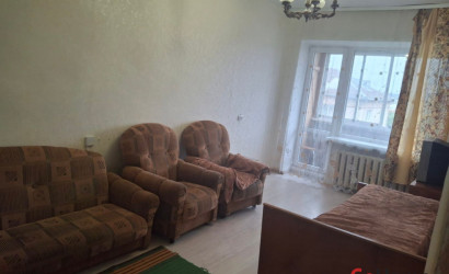 Снять 2-комнатную квартиру на сутки, Новогрудок, Советская, д. 17. Фото 5