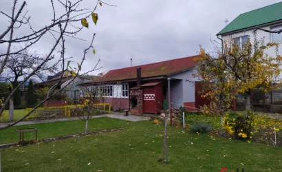  3-этаж.(140.2 м2), Слуцк(Полевой пер.)