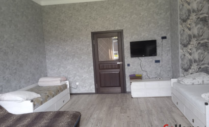 Снять 2-комнатную квартиру на сутки, Новогрудок, Ленина , 30 . Фото 1