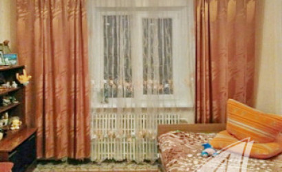 Купить 3-комнатную квартиру, Беловежский, , . Фото 4