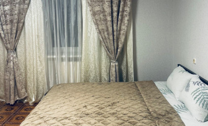 Снять 1-комнатную квартиру на сутки, Жодино, Сухогрядская 8,корпус 2. Фото 1