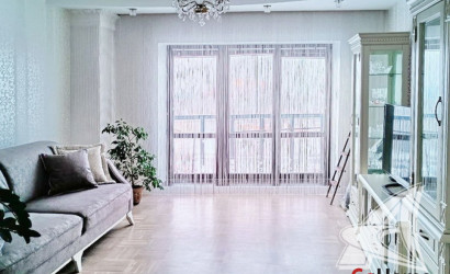 Купить 3-комнатную квартиру, Брест, Ковалево, ул. Октябрьской Революции. Фото 1