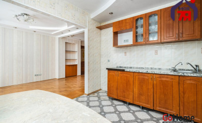 Купить 3-комнатную квартиру, Минск, Янковского ул., 4 (Фрунзенский район). Фото 3