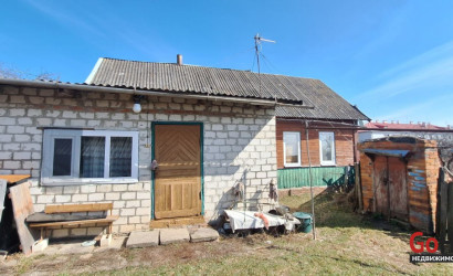 Купить дом, Уваровичи, Трудовая, 25 соток. Фото 2