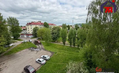  5-этаж.(61.1 м2), Слуцк(Кононовича ул., 8)