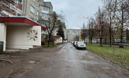 Купить 3-комнатную квартиру, Лида, Машерова, 19. Фото 1