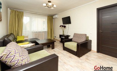 Снять 3-комнатную квартиру на сутки, Барановичи, Советская 84. Фото 1