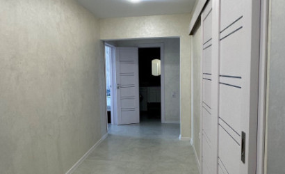 Снять 3-комнатную квартиру на сутки, Барановичи, Жукова 24. Фото 1