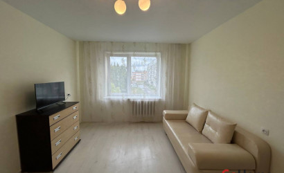 Снять 2-комнатную квартиру на сутки, Костюковичи, мкр-н Молодежный, д. 7. Фото 1