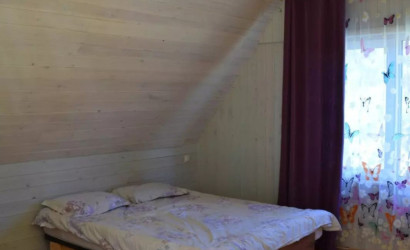 Снять на сутки коттедж, Пантелейки, Озерная, 19. Фото 2