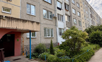 Купить 3-комнатную квартиру, Барановичи, Парковая ул., 59. Фото 1