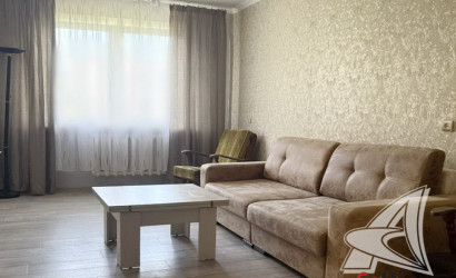 Купить 2-комнатную квартиру, Брест, Ковалево, ул. Суворова. Фото 1