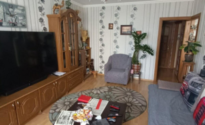 Купить 4-комнатную квартиру, Лида, Гастелло ул., 47. Фото 2