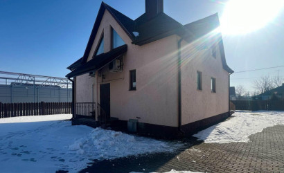 Купить 3-комнатную квартиру, Слуцк, Ленина ул., 89. Фото 1