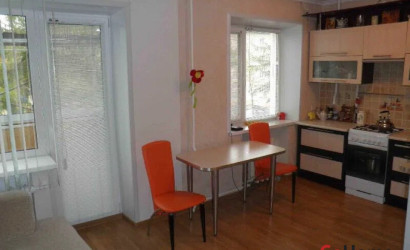 Купить 1-комнатную квартиру, Новополоцк, Молодежная ул., 32. Фото 1