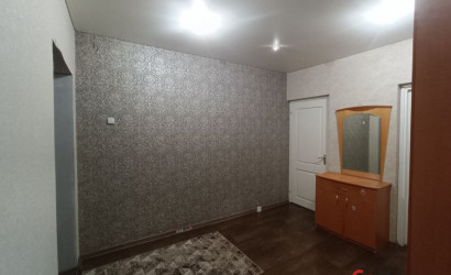 Купить 3-комнатную квартиру, Чисть, Русанова , дом 9. Фото 2