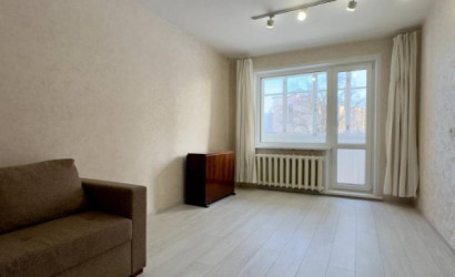 Купить 1-комнатную квартиру, Солигорск, Шахтеров б-р, 20. Фото 7