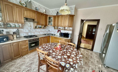 Купить дом, Береговой, Малахитовая, 10 соток. Фото 18