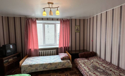 Снять 2-комнатную квартиру на сутки, Петриков, Коммунистическая, 1. Фото 10