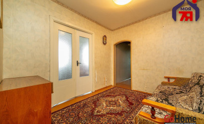 Купить 3-комнатную квартиру, Молодечно, Мира ул., 40. Фото 3