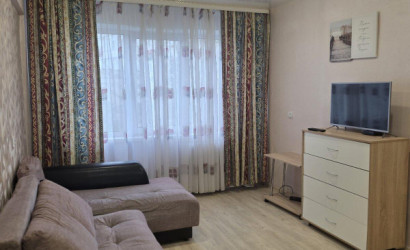 Купить 1-комнатную квартиру, Витебск, Смоленская ул., 11/4. Фото 1