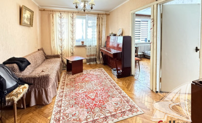 Купить 4-комнатную квартиру, Брест, Восток, ул. Советской Конституции. Фото 1