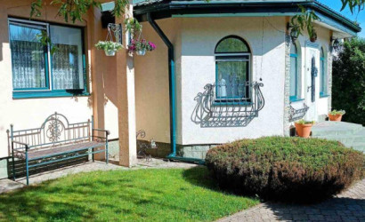 Купить коттедж, Сеница, Малиновая ул., 7.61 соток. Фото 3