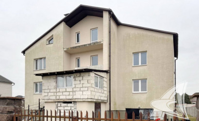 Купить дом, Брест, Вересковые, 9.94 соток. Фото 1