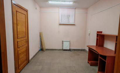 Продажа офиса, Витебск, Черняховского, 35/1,  82.3 кв.м.. Фото 1