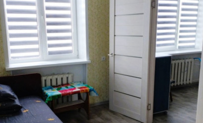 Снять 2-комнатную квартиру на сутки, Береза, Северный Городок, 41. Фото 1