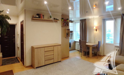 Купить 3-комнатную квартиру, Брест, Центр, пр-т Машерова. Фото 2