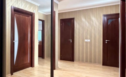 Купить 3-комнатную квартиру, Солигорск, Молодежная ул., 32. Фото 10