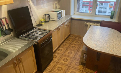 Снять 3-комнатную квартиру на сутки, Мозырь, Интернациональная д. 67. Фото 1