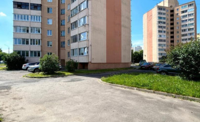 Купить 1-комнатную квартиру, Солигорск, Шахтеров б-р, 24. Фото 16