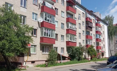  5-этаж.(44 м2), Барановичи(Курчатова ,17)