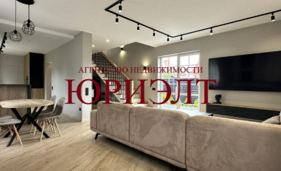 Купить коттедж, Брест, ул. Толстого, д. , 3.5 соток. Фото 1