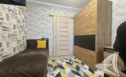 Купить 4-комнатную квартиру, Береза, , . Фото 9