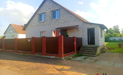 Купить дом, Логойск, Юношеская ул., 12.61 соток. Фото 2