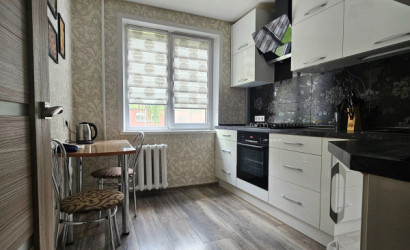 Снять 2-комнатную квартиру на сутки, Солигорск, Заслонова. Фото 1